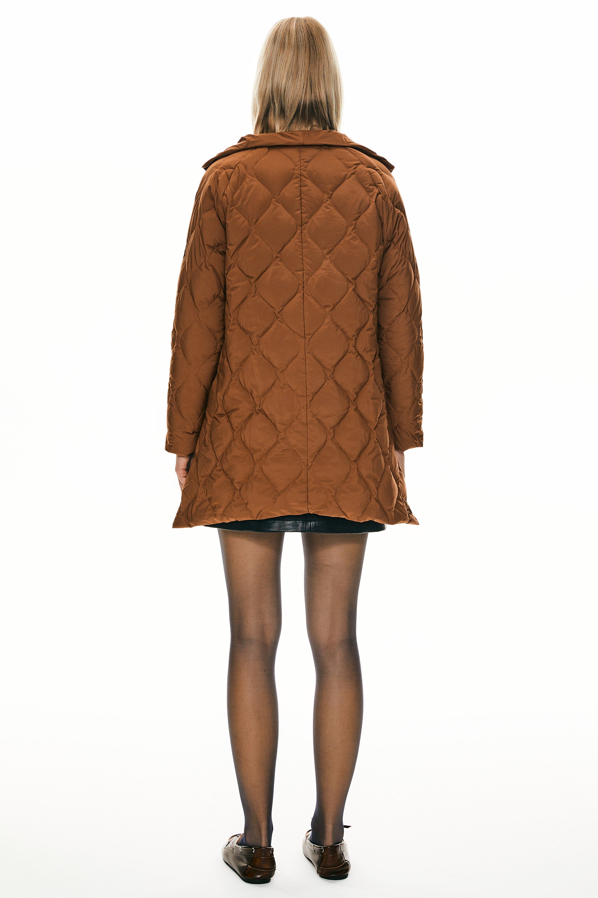Orolay Oversized Quilted Puffer Jacket Lightweight with Pockets #color_coffee 