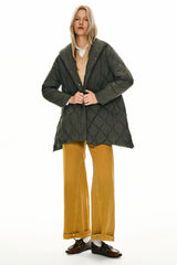Orolay Oversized Quilted Puffer Jacket Lightweight with Pockets #color_green 