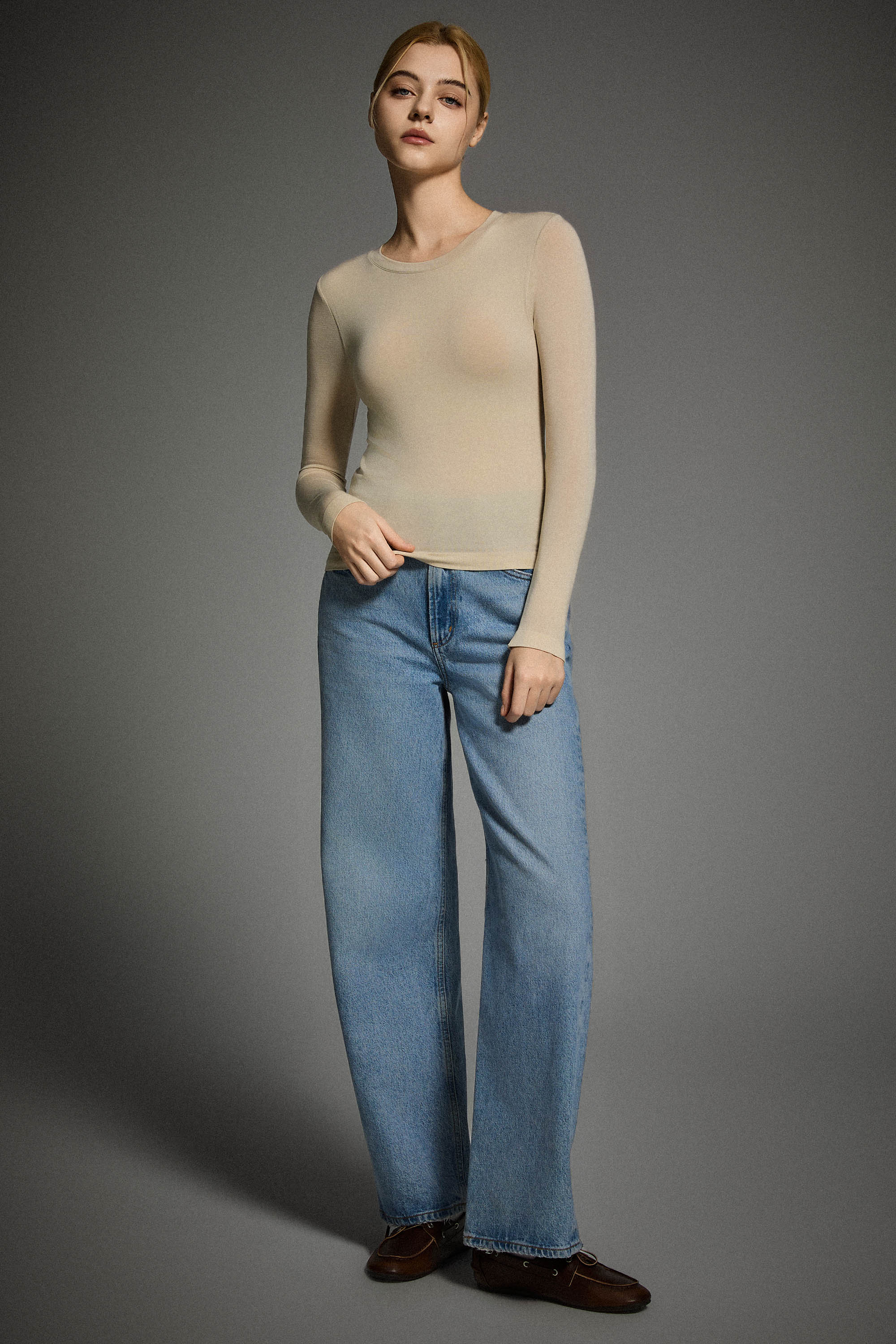 Padded Knit T-shirt OROLAY #color_beige