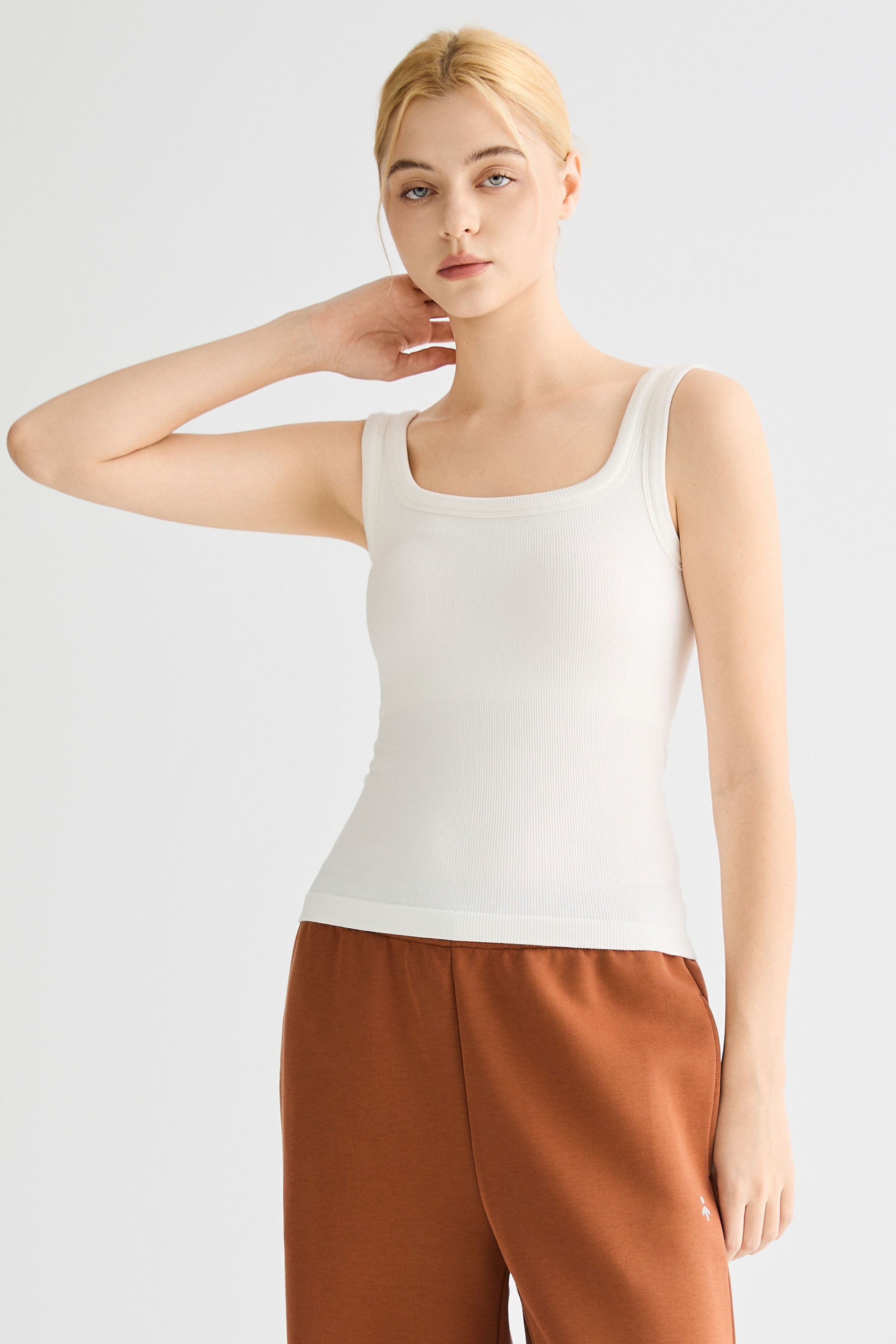 Padded Ribbed Wide-Strap Crew Tank orolay #color_white