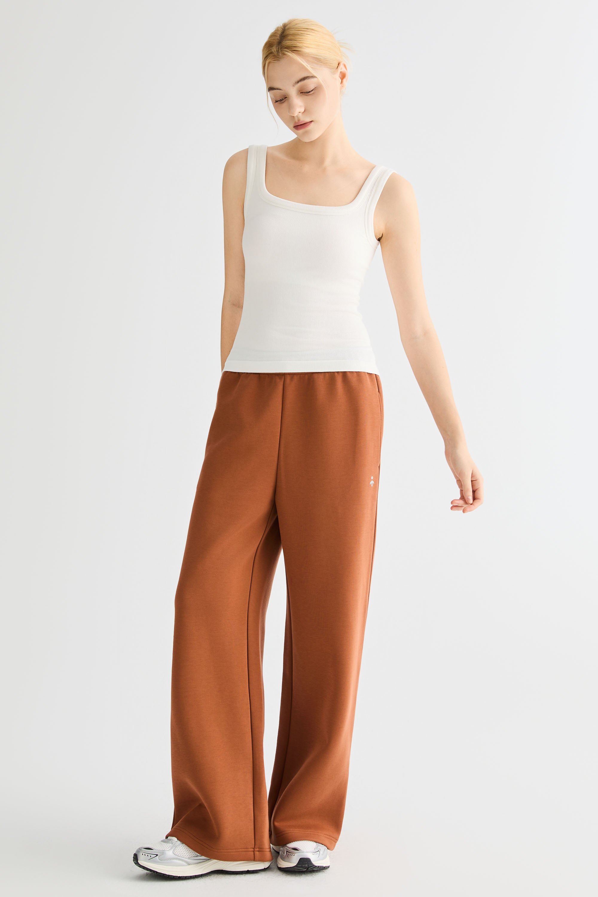 Padded Ribbed Wide-Strap Crew Tank orolay #color_white