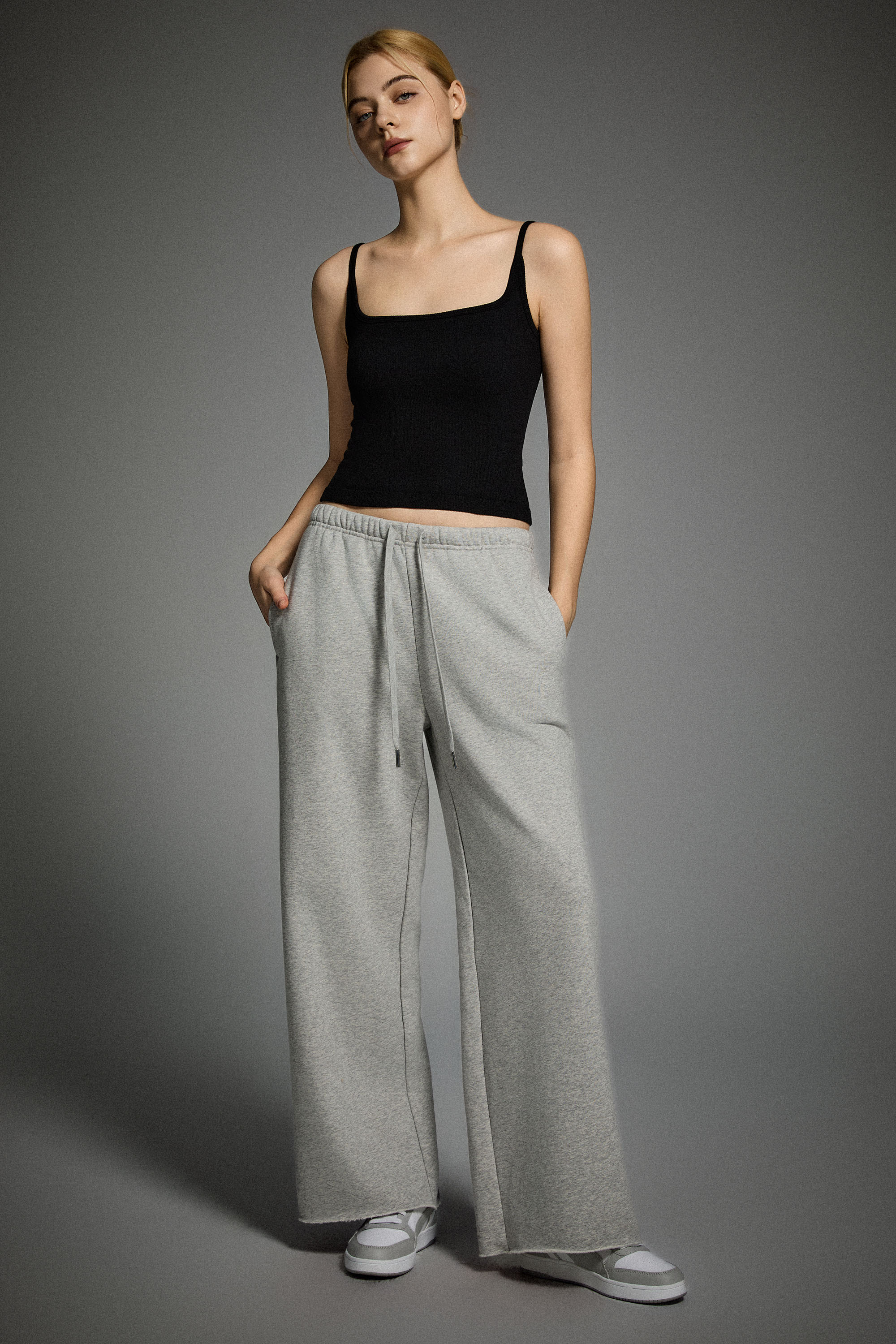 Padded Ribbed Square Neck Tank OROLAY #color_black