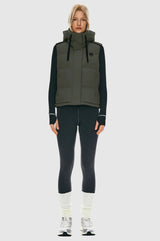 Orolay Puffer Down Vest Hooded Cropped Zip Up #color_dark green