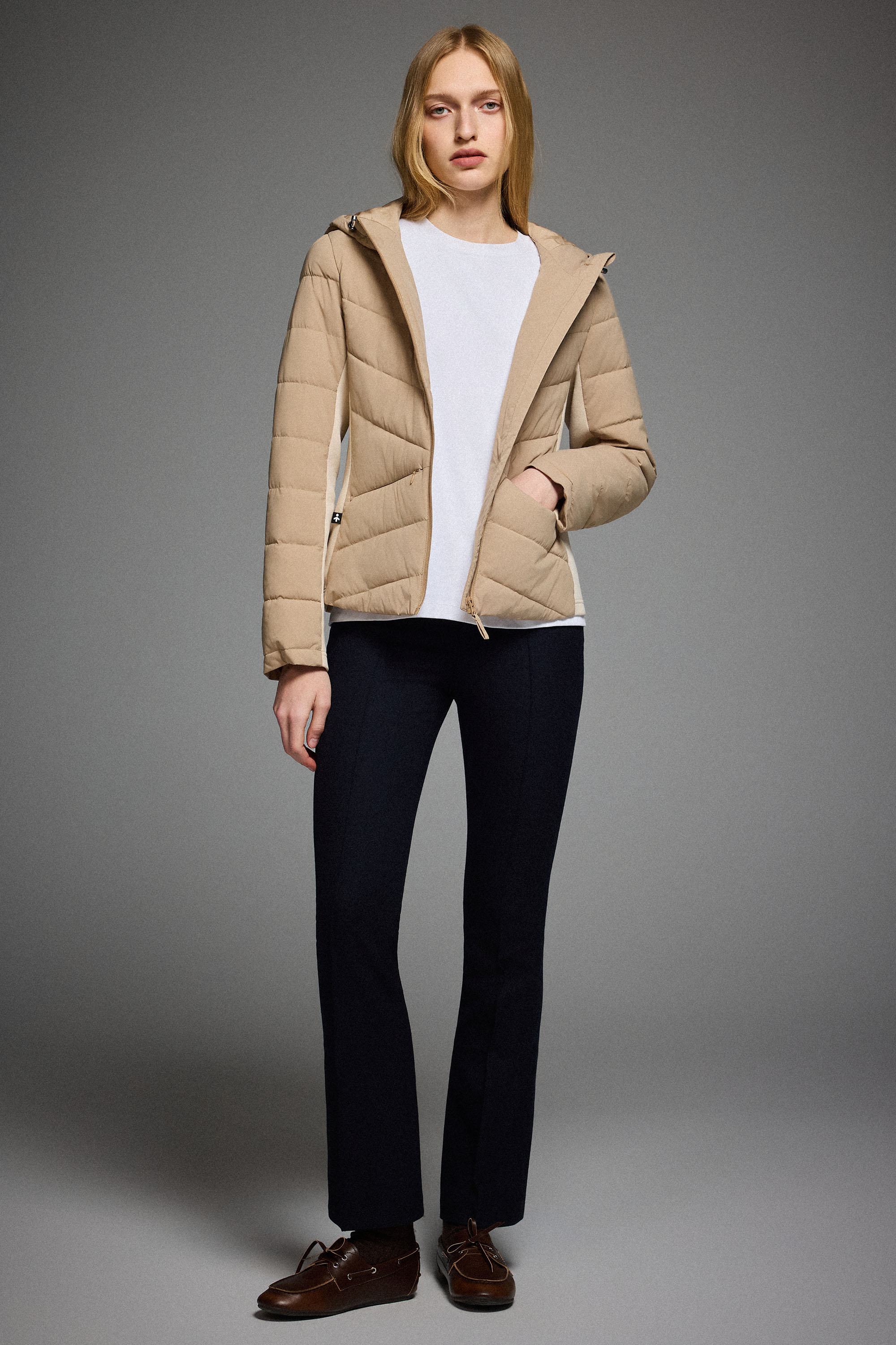 OROLAY Slim-Fit Quilted Hybrid Jacket #color_khaki