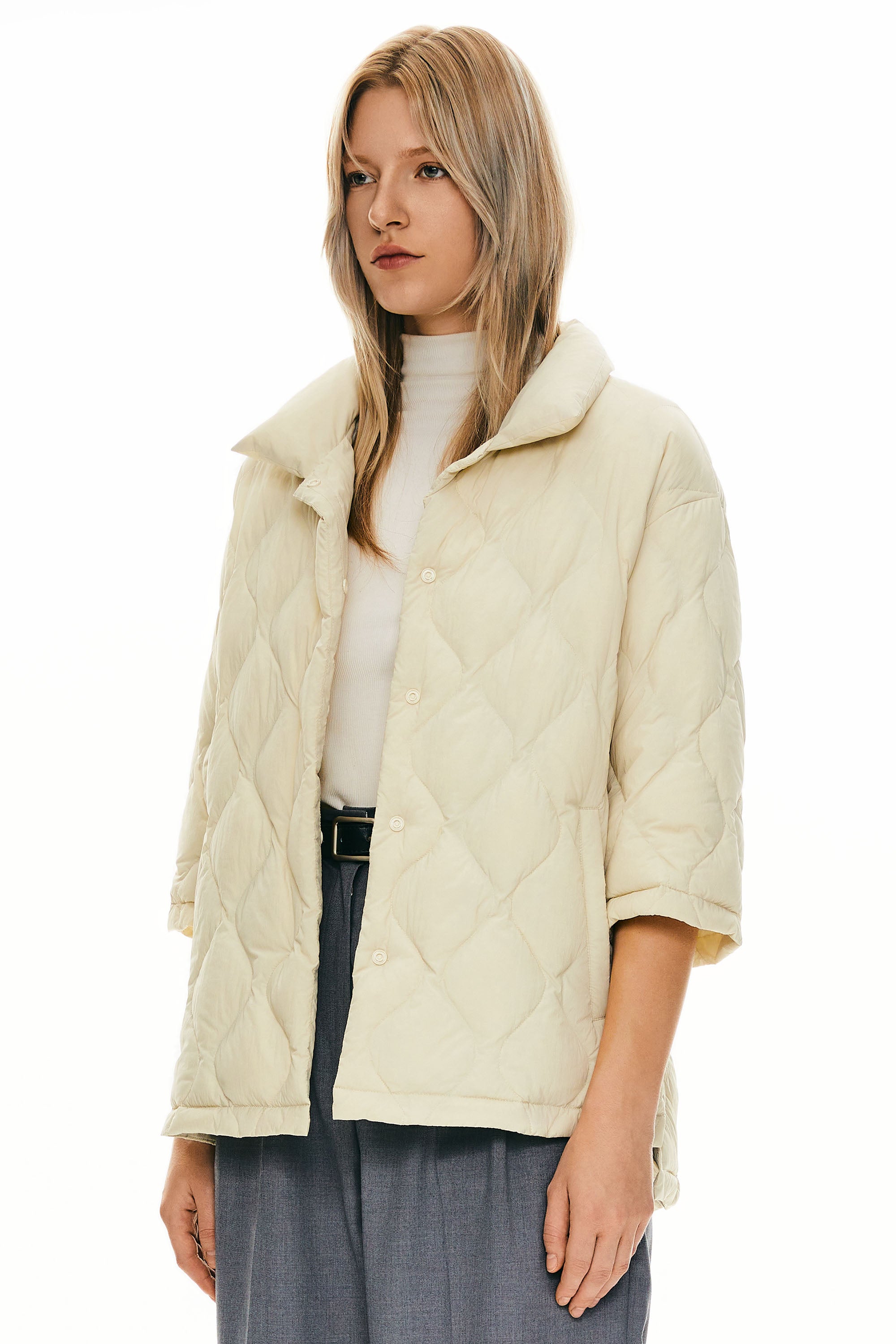 Orolay Puffer Jacket Three-quarter Sleeves Lightweight Oversized #color_beige