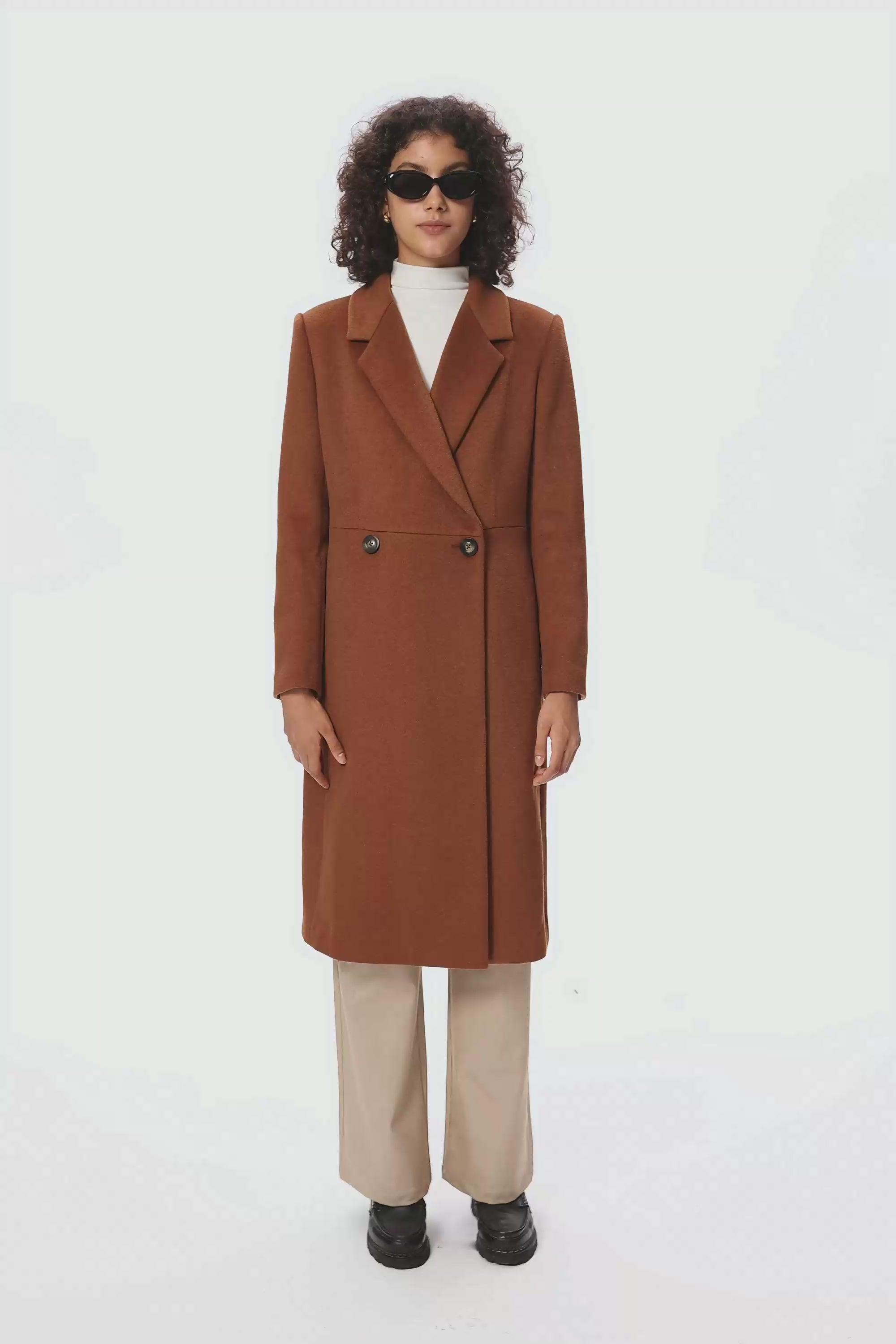 Orolay Double Breasted Pea Wool Coat #color_black,brown,dark green